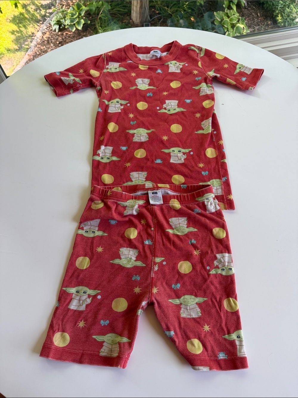 Hanna Andersson Red Grogu Short Sleeve & Shorts Pajama Set